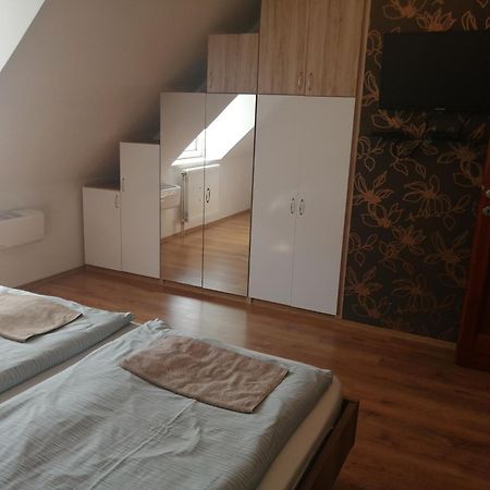 Anita Apartman Bük Buitenkant foto