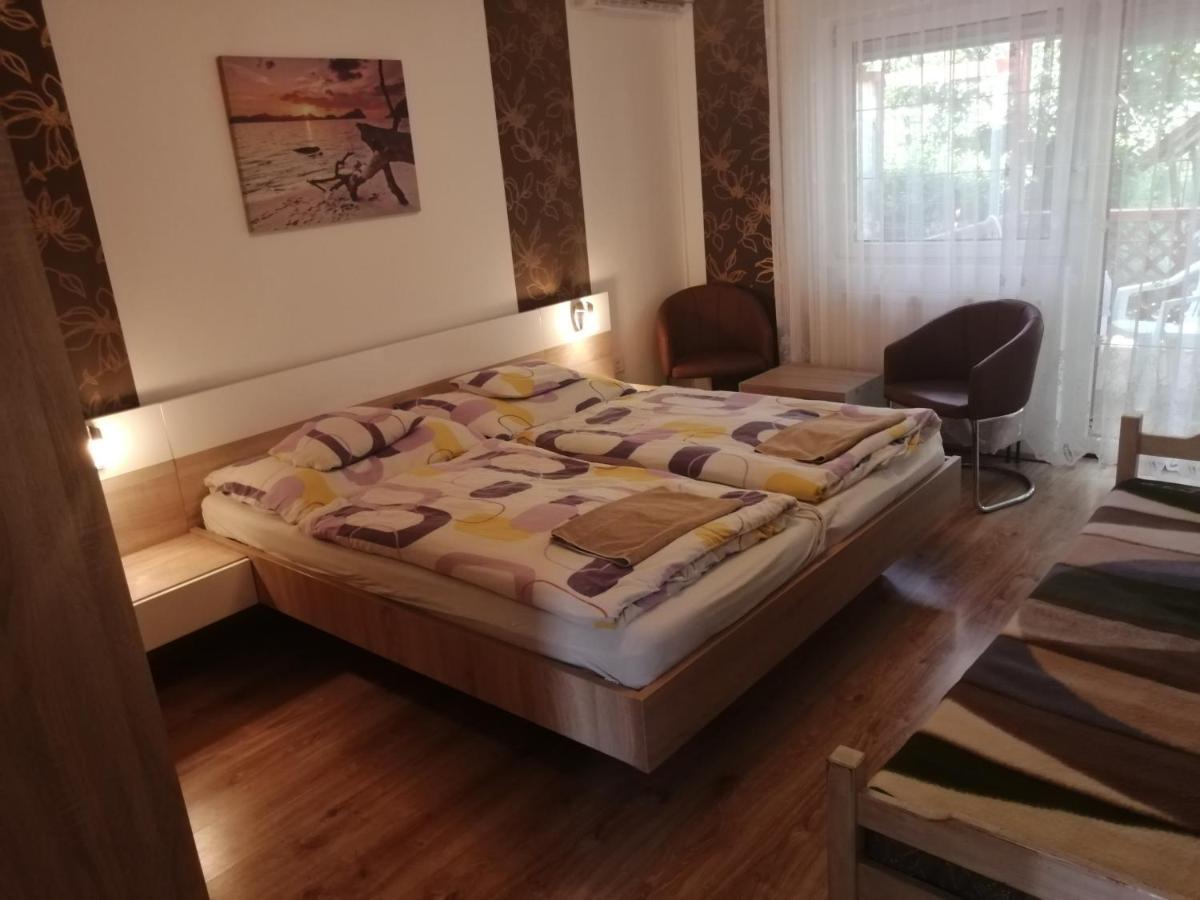 Anita Apartman Bük Buitenkant foto