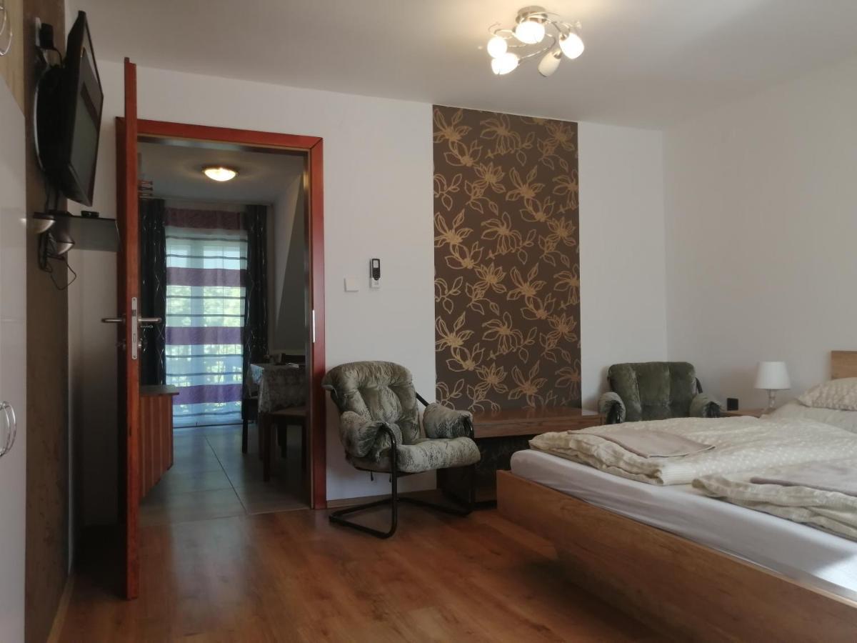 Anita Apartman Bük Buitenkant foto