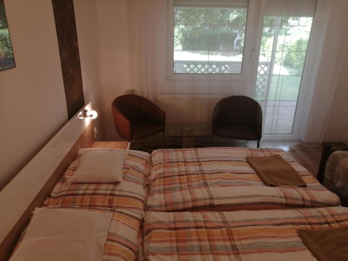 Anita Apartman Bük Buitenkant foto