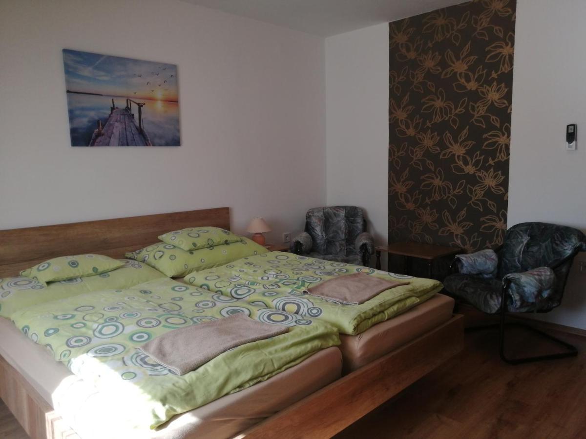 Anita Apartman Bük Buitenkant foto